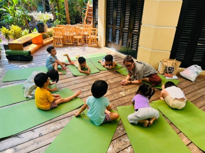 CÂU CHUYỆN VỀ CHƯƠNG TRÌNH YOGA CHO TRẺ MẦM NON DƯỚI GÓC NHÌN CỦA CÔ GIÁO YOGA TẠI UKIYO