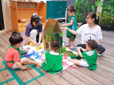 GIÚP ĐỠ ĐỂ TRẺ TỰ MÌNH LÀM ĐƯỢC